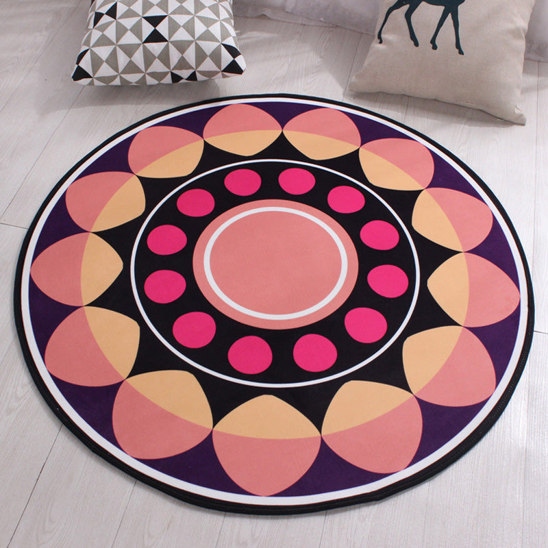 Lisslune | Moroccan floral pattern rug with moon black and red polyester rug machine washable pet-friendly non-slip rug for the living room