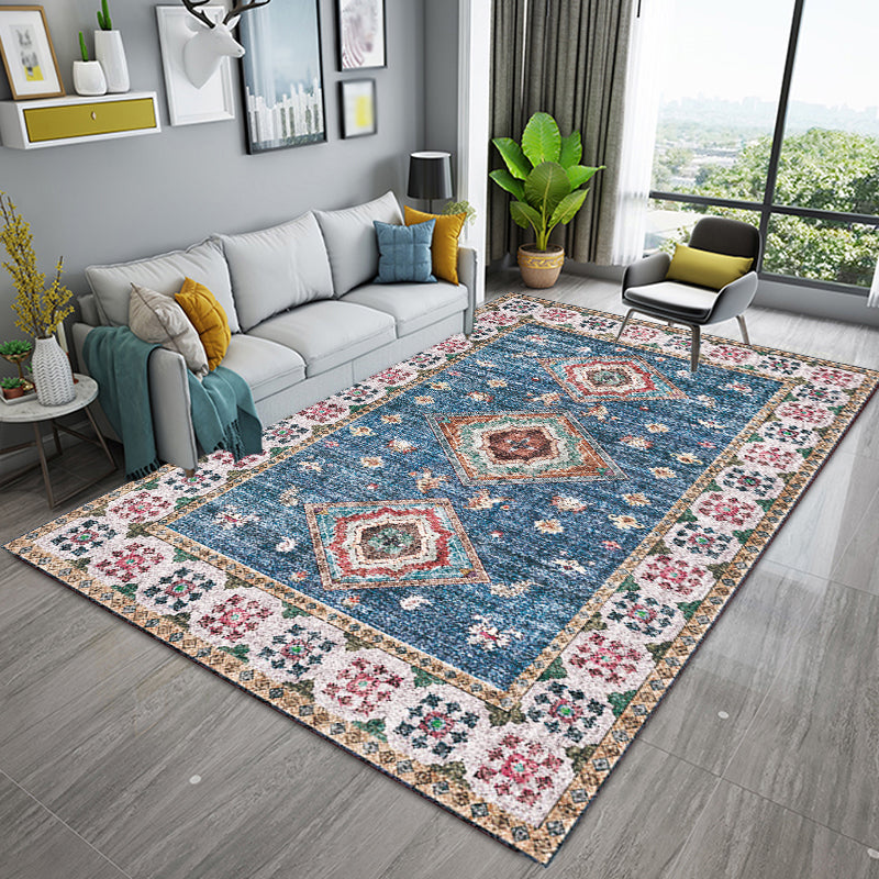 Lisslune | Pink Shabby Chic Carpet Polyester Tribal Floral Pattern Carpet Pet-Friendly Washable Non-Slip Back Carpet for Decoration