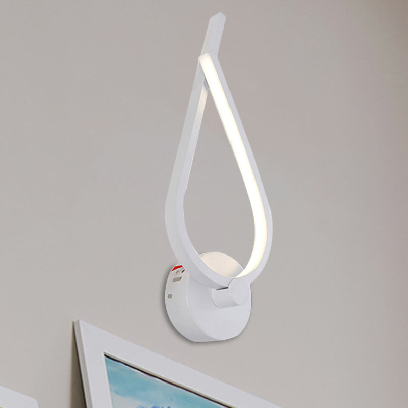 Lisslune | Metal Kink Linear Wall Light Modern Black/White LED Wall Mounted Lamp for Hallway