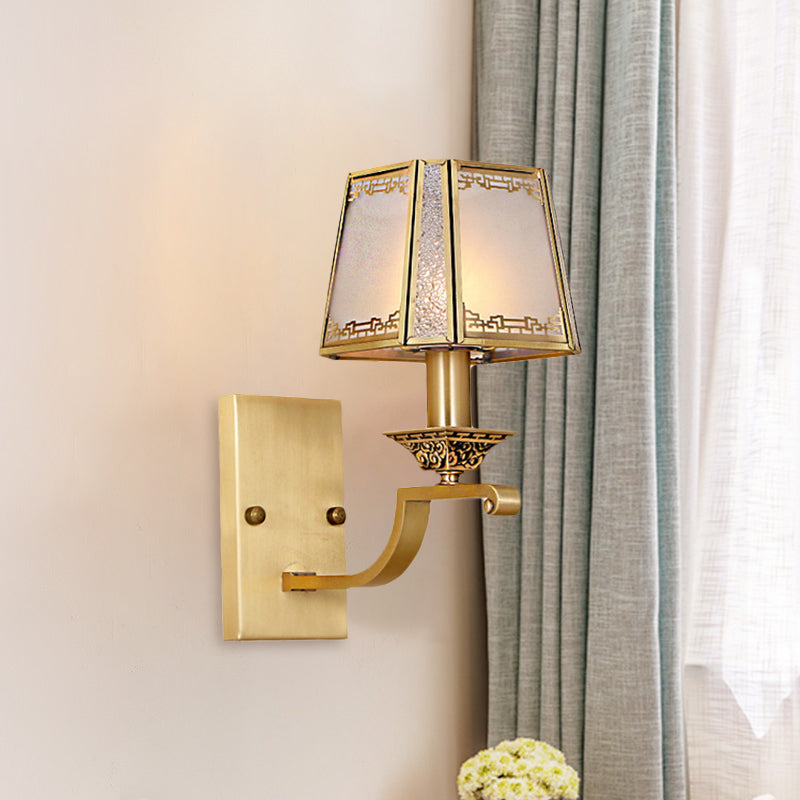 Skørter | Cream Glass Gold Wall Lamp trapezoidal 1/2-Light Colonialism wall-mounted light fixture for hallway