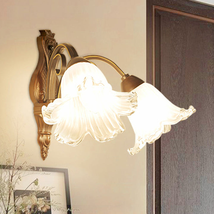 Skørter | Traditional Floral Wall Lamp Fixture 1/2-Light White Glass Wall Lamp Lighting in Black for Bedroom