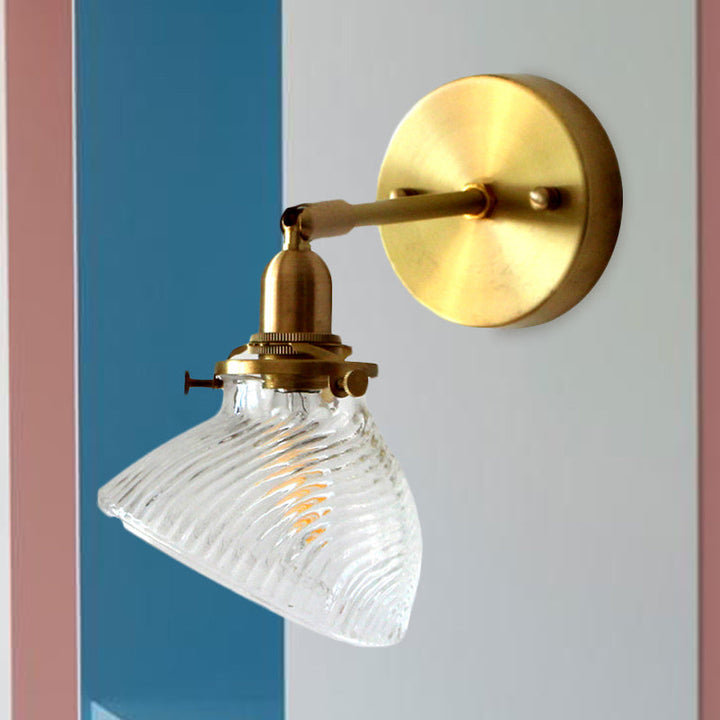 Skørter | 1 Light Wall Lamp Colonialism Curved Bowl Clear/Green Prismatic Glass Wall Fixture Lighting Fixture