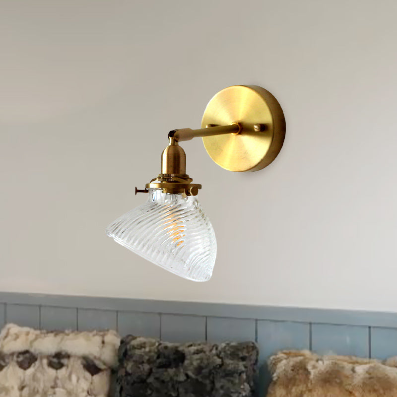 Skørter | 1 Light Wall Lamp Colonialism Curved Bowl Clear/Green Prismatic Glass Wall Fixture Lighting Fixture
