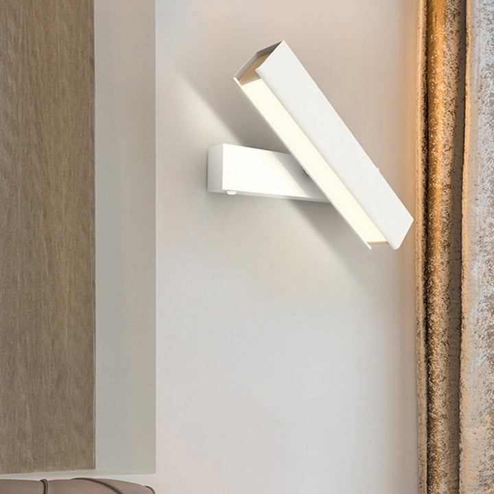 Lisslune | Rotatable cubic LED wall light Modern aluminum Black/White wood wall-mounted lighting in warm/white light