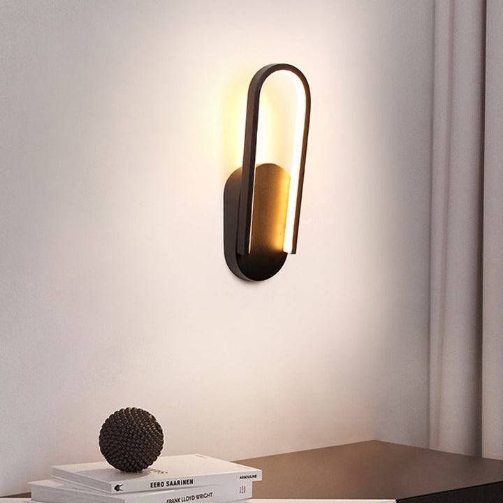Lisslune | Black/White Inclined Half-Oblong Wall Light Minimalist Acrylic LED Wall Mounted Light in Warm/White Light for Salon