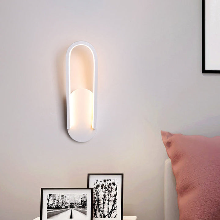 Lisslune | Black/White Inclined Half-Oblong Wall Light Minimalist Acrylic LED Wall Mounted Light in Warm/White Light for Salon