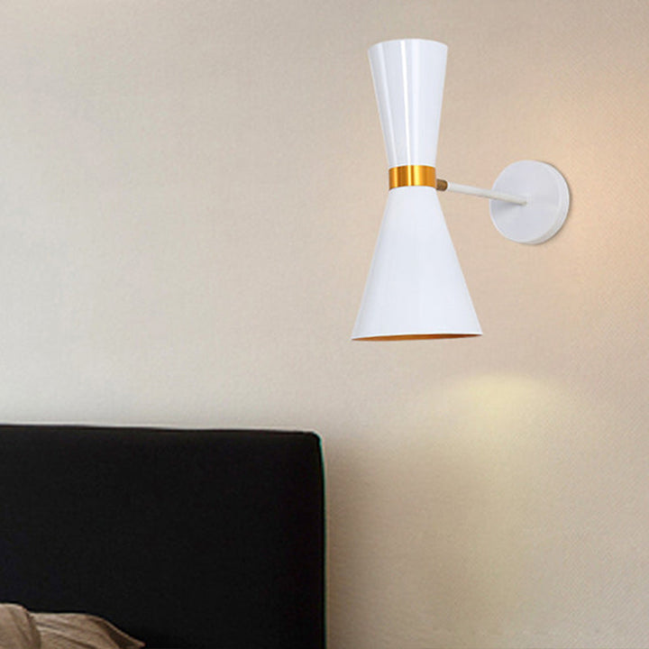 Lisslune | Black/White Cocktail Shaker Wall Light Modern 1 Light Metal Wall Mounted Lighting with Rotatable Joint