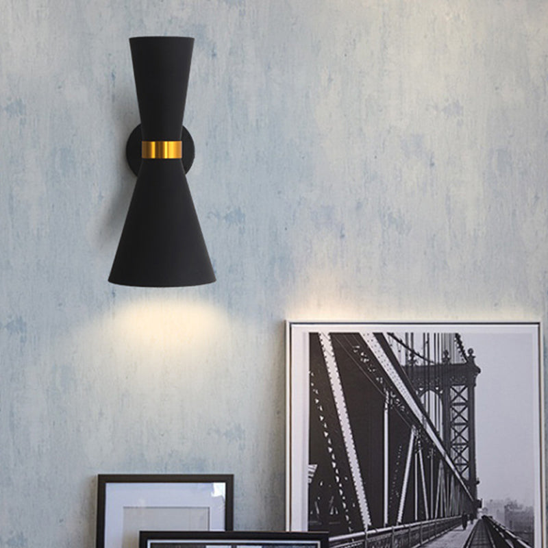Lisslune | Black/White Cocktail Shaker Wall Light Modern 1 Light Metal Wall Mounted Lighting with Rotatable Joint