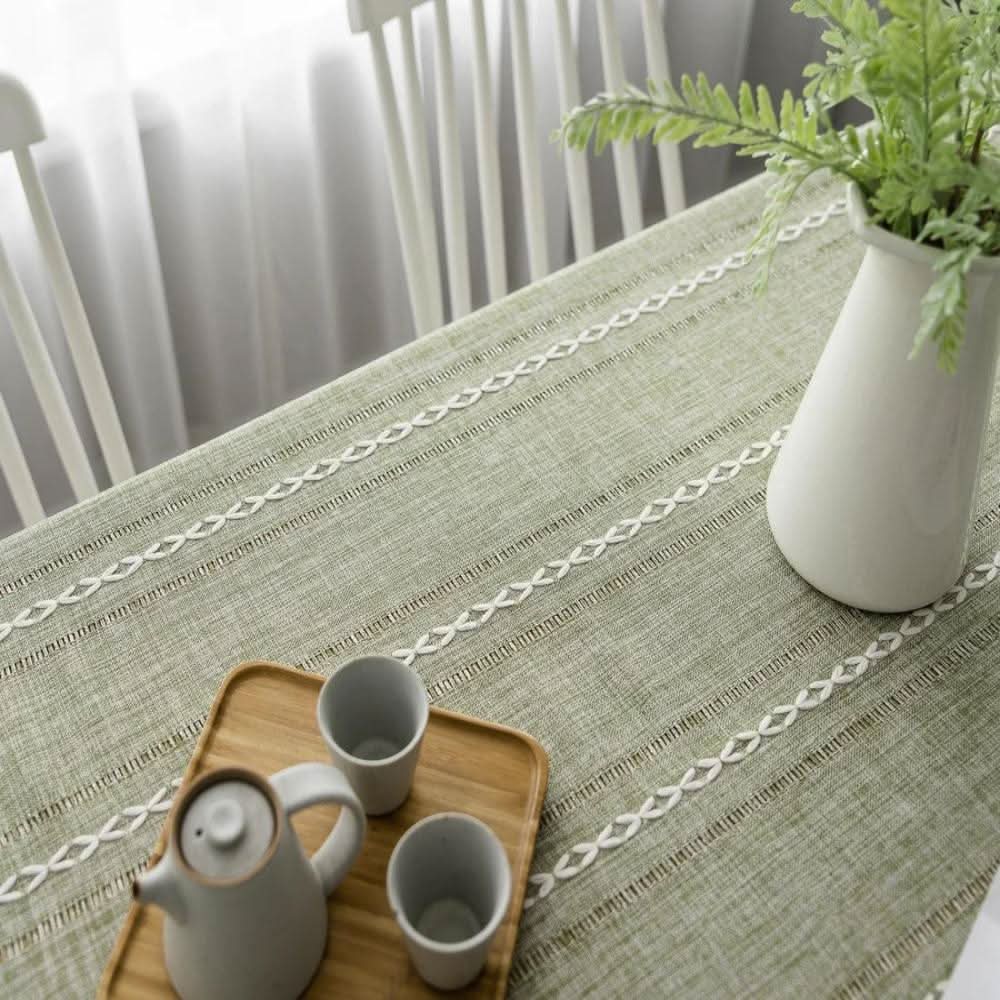 Lisslune | CotLinens – Elegant table runner made of cotton and linen