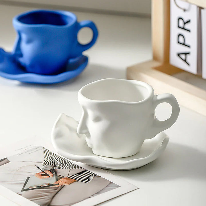 Lisslune | Kyssnades Face ceramic coffee mug