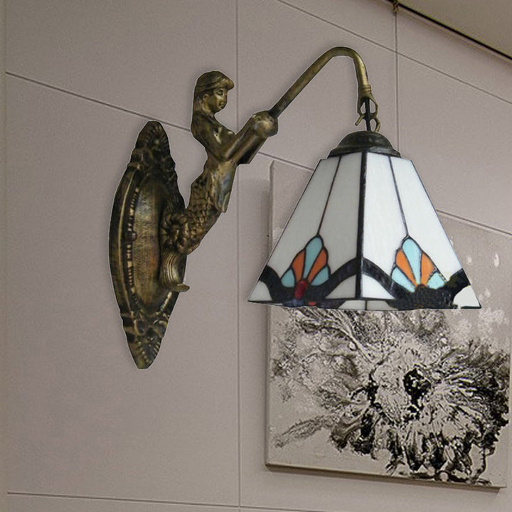 Lisslune | 1 head wall-mounted light fixture Tiffany pyramid white glass wall light for corridor