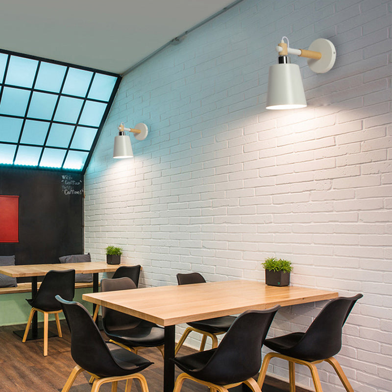 Skørter | Monochrome Bucket Wall Light A Main Nordic Style Metal Wall Lamp for Restaurant