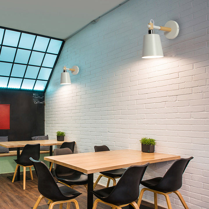 Skørter | Monochrome Bucket Wall Light A Main Nordic Style Metal Wall Lamp for Restaurant