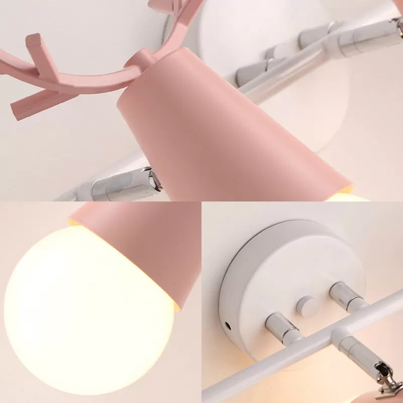 Skørter | Metallic Conical Wall Lamp with Deer Antlers Bedroom 3 Heads Nordic Undertone Wall Light