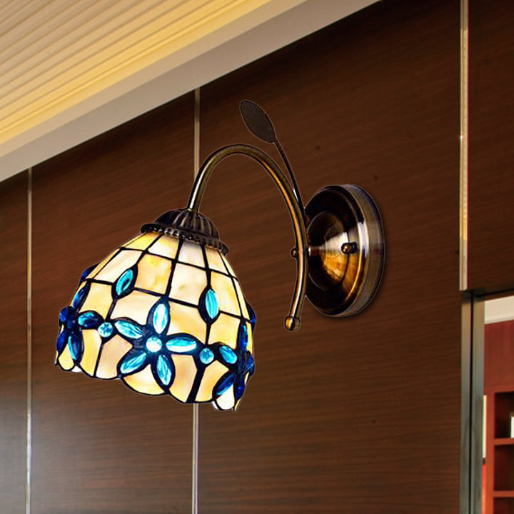 Skørter | Shell Blossom Wall Lamp with Leaf Single Bulb Tiffany Wall Lamp for the Study Room