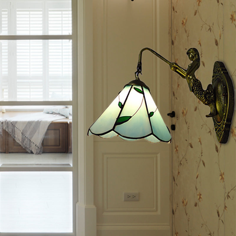 Lisslune | Green Glass Lily Wall Mounted Light Tiffany 1 Head Antique Brass Wall Light for Hallway