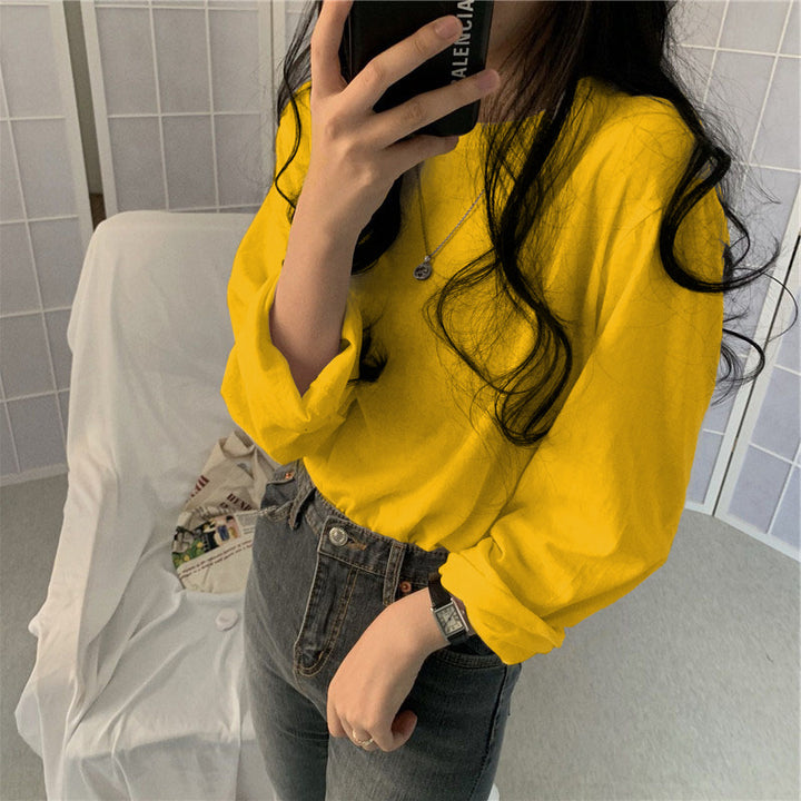 Women's Long Sleeve Shirt with Casual Cut and Timeless Design