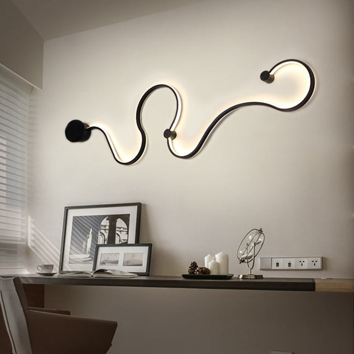 Skørter | Metallic snake-shaped wall-mounted lighting Simplicity 25.5"/50" W LED wall lamp in black, warm/cool white light
