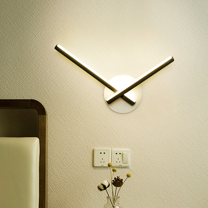 Lisslune | Overlapping Lines Metallic Wall Lighting Simplicity Black/White LED Wall Lamp with Round Backplate, Warm/White Light
