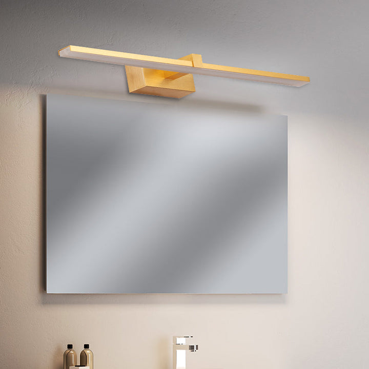 Skørter | Simple LED wall lamp with gold straight wall mount and metallic shade in warm/white light