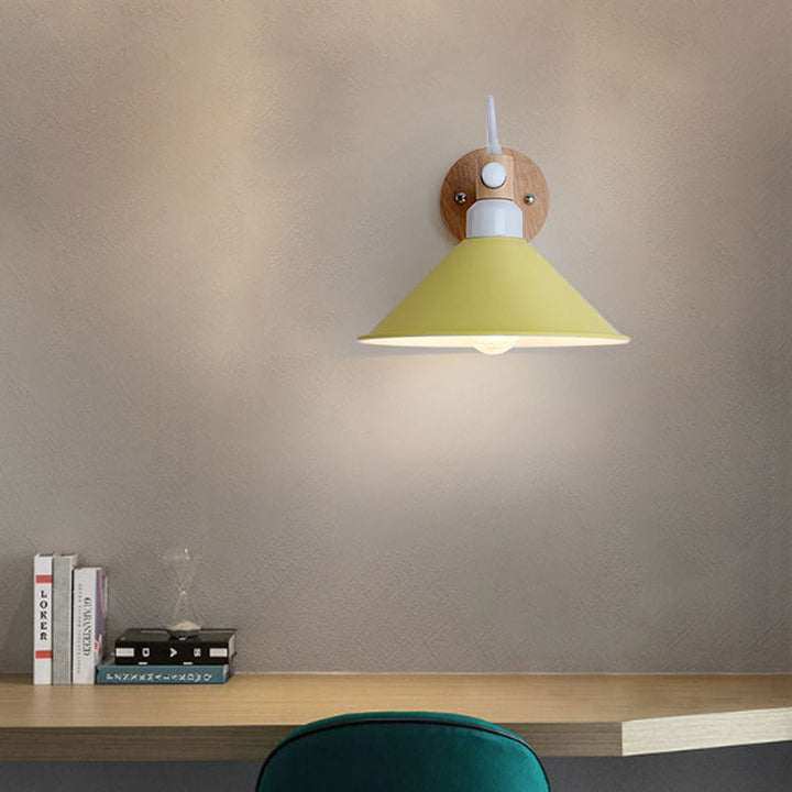 Skørter | Metal Funnel Wall Lamp Single Head Nordic Style Wall Lighting for Restaurant Bedroom