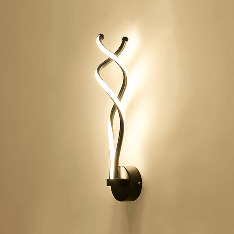 Lisslune | Minimalistic Twisted Wall Lighting Metal Living Room LED Wall Lamp in Black/White