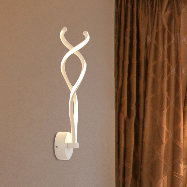 Lisslune | Minimalistic Twisted Wall Lighting Metal Living Room LED Wall Lamp in Black/White