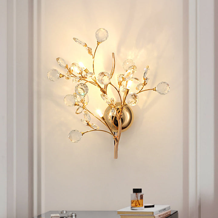 Skørter | Chamfered Crystal Branch Wall Light Modernist 2/3 Heads Wall Mounted Lighting Fixture in Gold