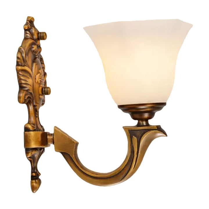 Skørter | 1-Light Wall Lamp Rustic Bedroom Wall Lamp with Hexagonal Bell Satin Glass Lamp in Brass