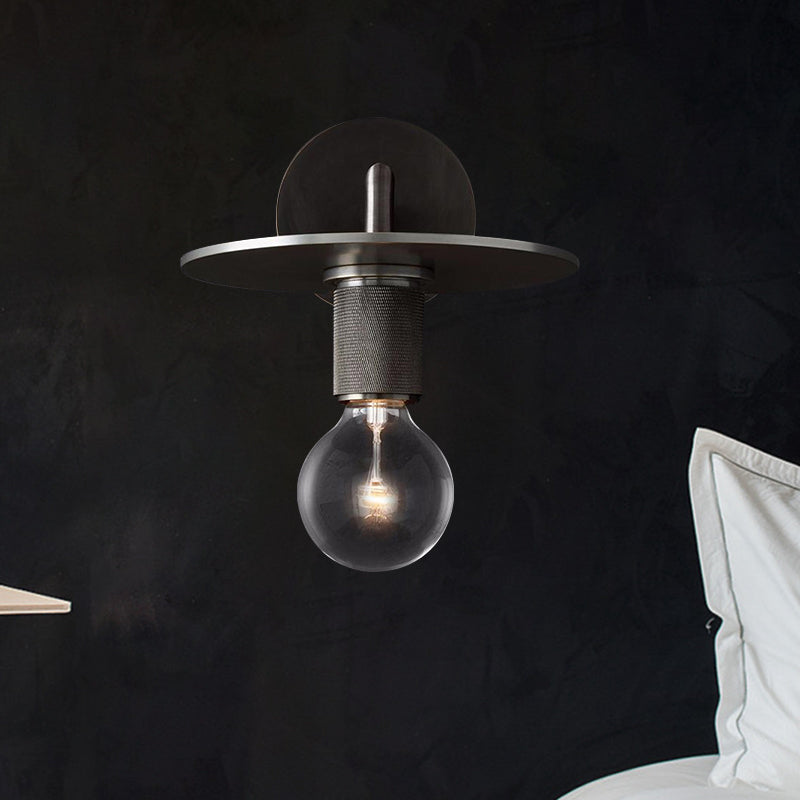 Skørter | 1-Bulb Wall Lamp Simple Exposed Bulb Metal Wall Light Ideas in Black/Brass/Chrome with Flat Shade