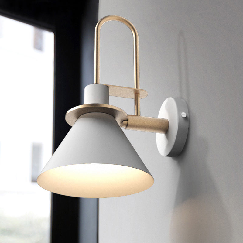Skørter | Black/White/Green Cone Wall Lamp Macaron 1-Light Metal Wall Light with Curved Arm for Bedroom, Warm/White Light