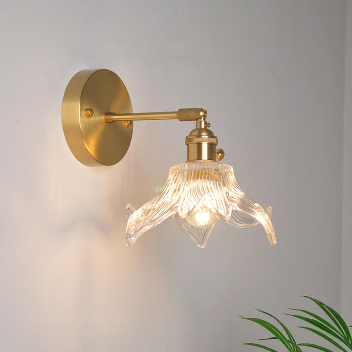 Skørter | Iron Brass Finish Wall Reading Light Swing Arm 1-Light Industrial Wall Mounted Lamp with Flower/Bowl Clear Glass Shade