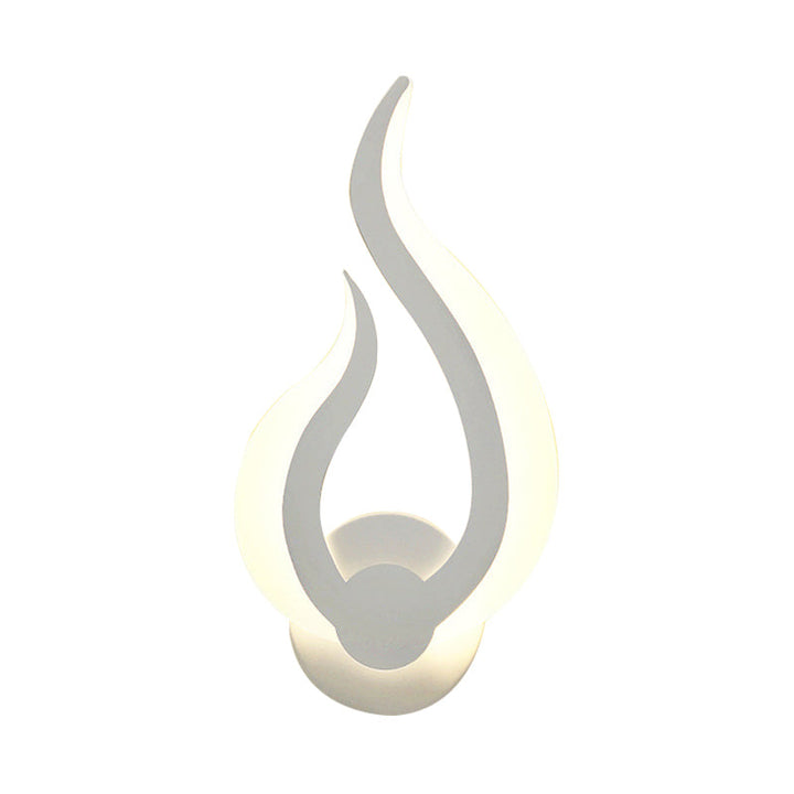 Skørter | Creative fire-shaped wall light acrylic with LED wall spotlight for kitchen dining room