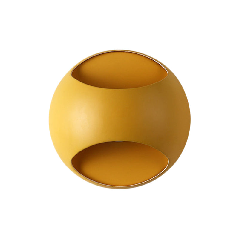 Skørter | Simple Style Half-Globe Wall Lamp Plastic Single-Head Wall Light for Study