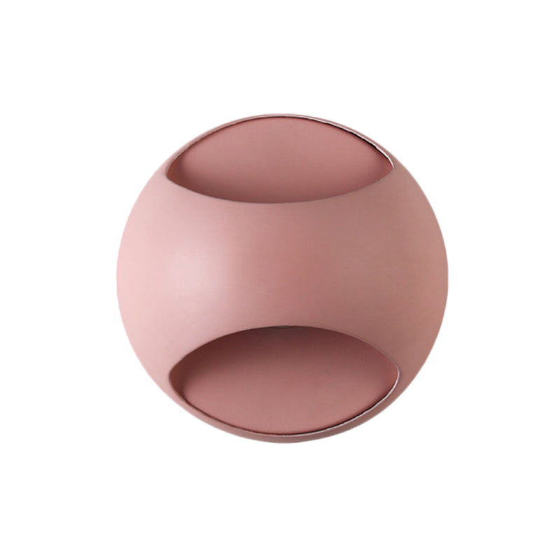 Skørter | Simple Style Half-Globe Wall Lamp Plastic Single-Head Wall Light for Study