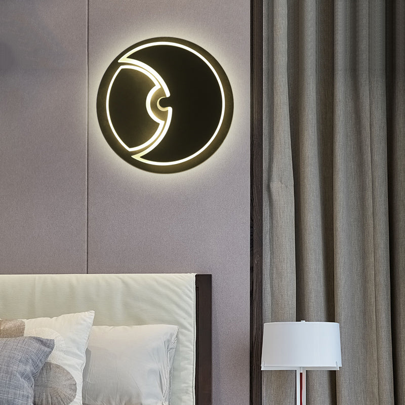 Skørter | Round Children's Room Wall Lamp with Crescent Acrylic Modern LED Wall Light