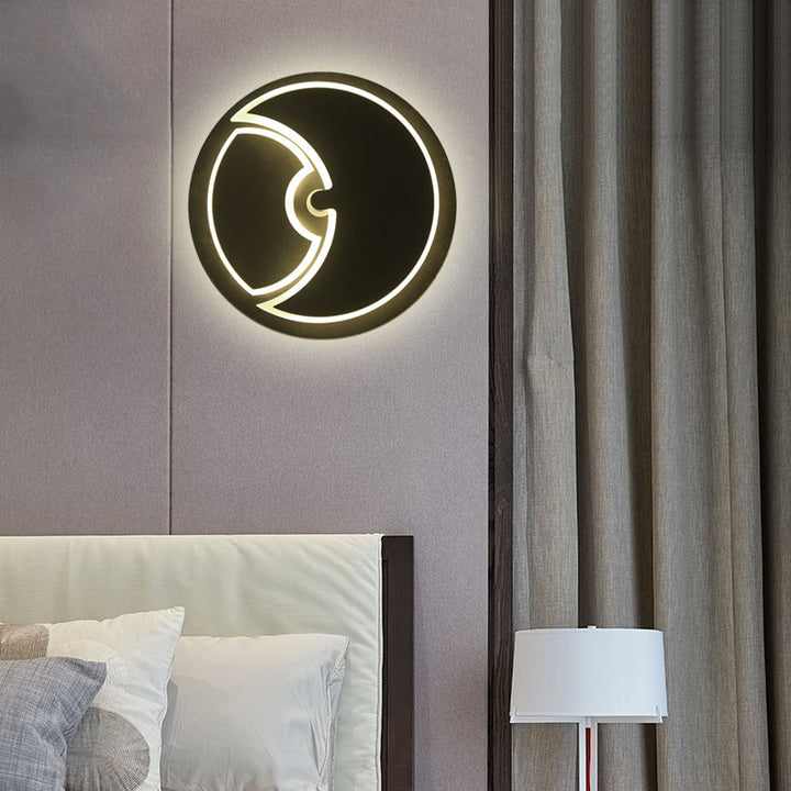 Skørter | Round Children's Room Wall Lamp with Crescent Acrylic Modern LED Wall Light