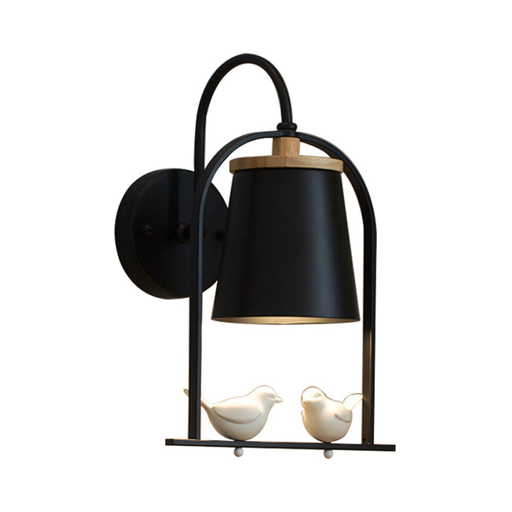 Skørter | Nordic Trapezium Shade Wall Lamp Metal 1 Lamp Sconces Light with Bird for Restaurant