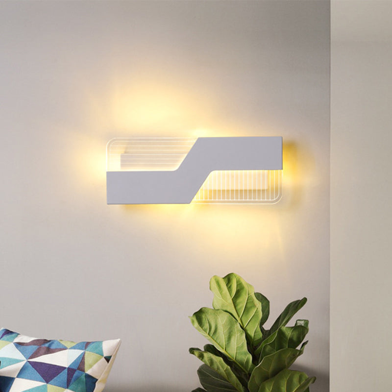 Lisslune | Black/White Wall-Mounted Light Sculpture Nordic LED Metal Wall Light in Warm/White Light for Nightstand
