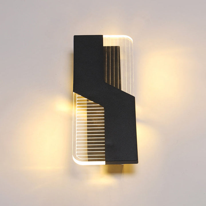 Lisslune | Black/White Wall-Mounted Light Sculpture Nordic LED Metal Wall Light in Warm/White Light for Nightstand