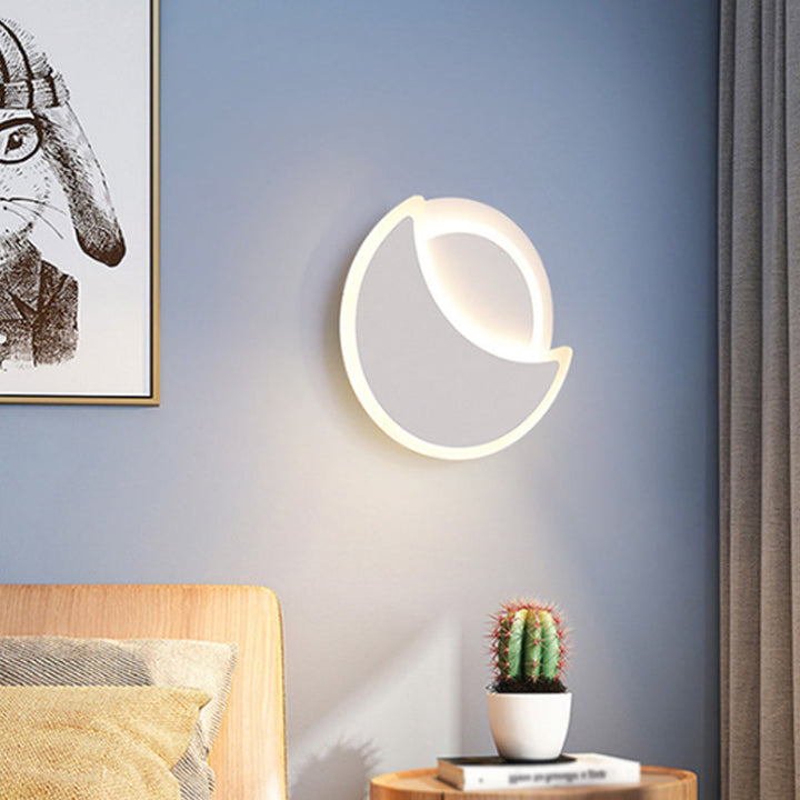 Lisslune | Acrylic Moon Eclipse Flush Wall Lamp Nordic Black/White LED Wall Mount Light in Warm/White Light for Bedroom