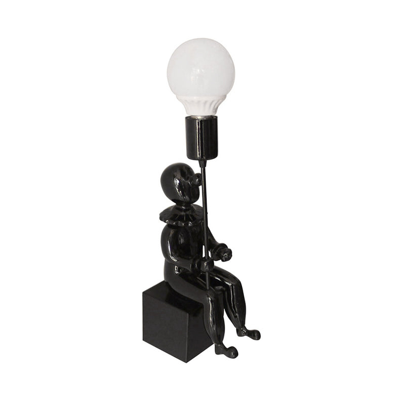 Skørter | Modern Sitting Boy Wall Lamp Resin 1 Head Monochrome Wall Lamp for Bedroom