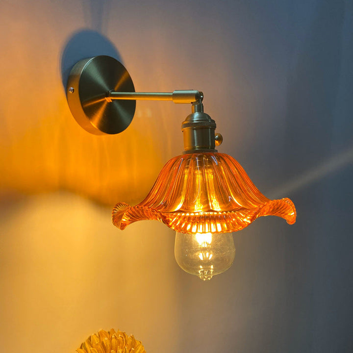 Lisslune | Single-Bulb Bedroom Wall Light Postmodern Gold Rotatable Wall Sconce with Oval/Diamond/Gathered Blue/Clear/Green Glass Shade