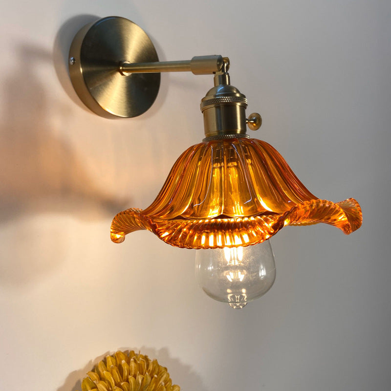 Lisslune | Single-Bulb Bedroom Wall Light Postmodern Gold Rotatable Wall Sconce with Oval/Diamond/Gathered Blue/Clear/Green Glass Shade