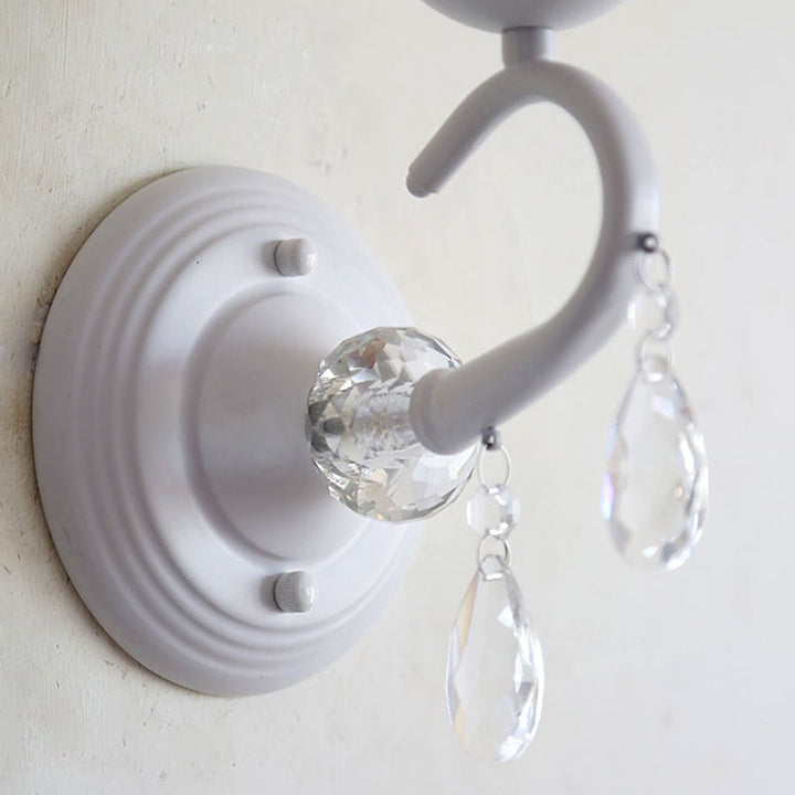 Skørter | Modern Tapered Shade Wall Lamp with Doll Décor and Crystal 1 Light Fabric Wall Light in White for Hallway