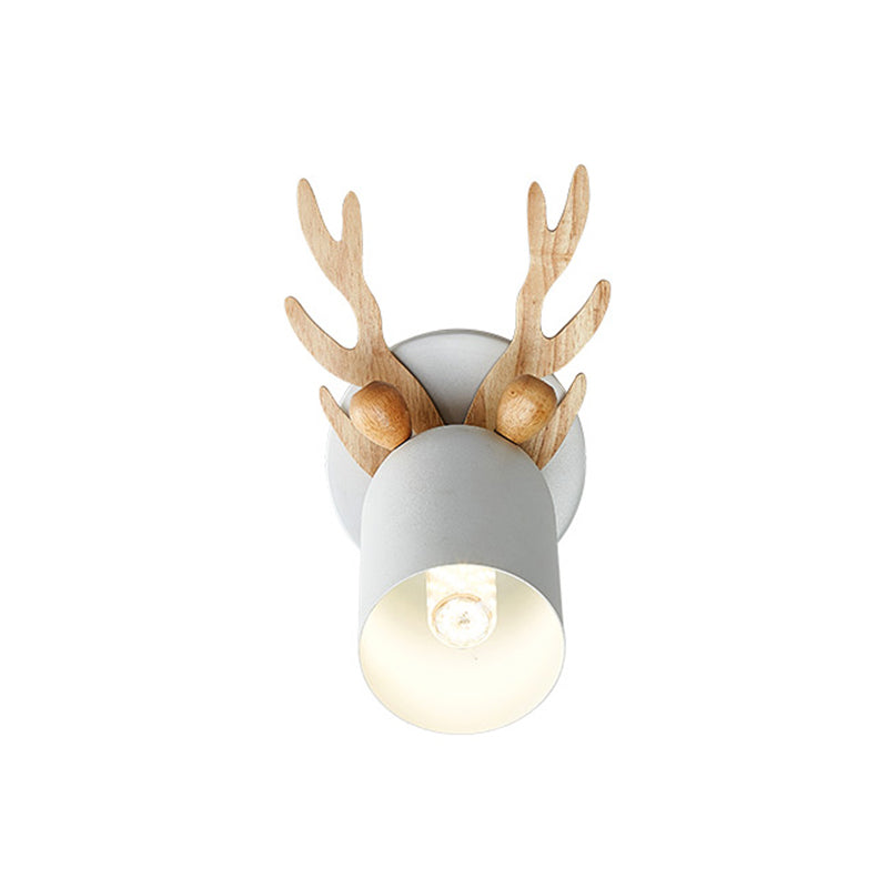 Skørter | Northern stylish wall light with tapered lampshade 1 light metal wall lamp with branches for living room
