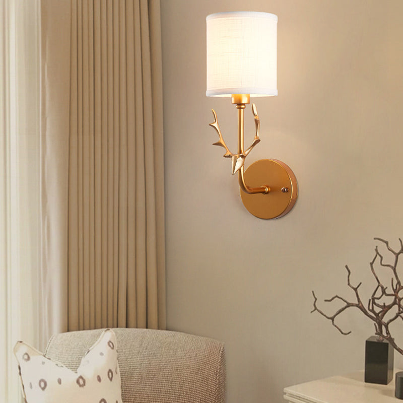 Skørter | 1-Pear GoldLiebe wall light with cylinder shade rustic metal wall lamp for adult bedroom