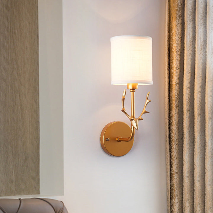 Skørter | 1-Pear GoldLiebe wall light with cylinder shade rustic metal wall lamp for adult bedroom