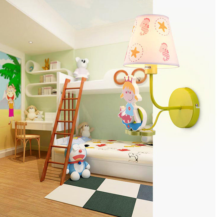 Skørter | Wooden Princess Wall Lamp with Seahorse Girls Bedroom 1 Main Cartoons Wall Lamp