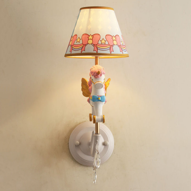 Skørter | Cartoon Cone Wall Lamp Fixture with Unicorn Decoration 1 Head Resin Wall Light in Yellow and Blue/Yellow and Pink/Yellow and Red/Yellow and White for Girls' Bedroom